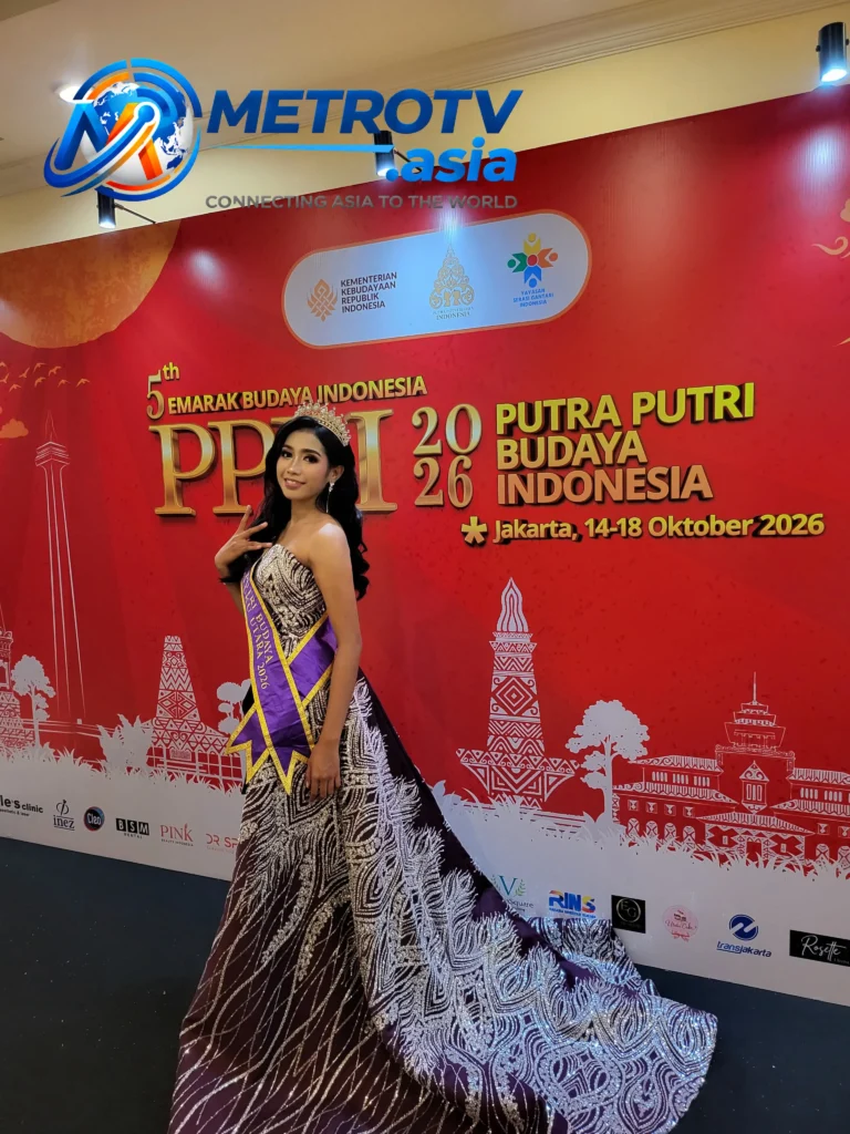 Gracia Juliana, perwakilan Maluku Utara, berfoto di belakang panggung PPBI 2026 setelah meraih gelar Juara 1 Puteri Budaya Inspiratif Indonesia 2026